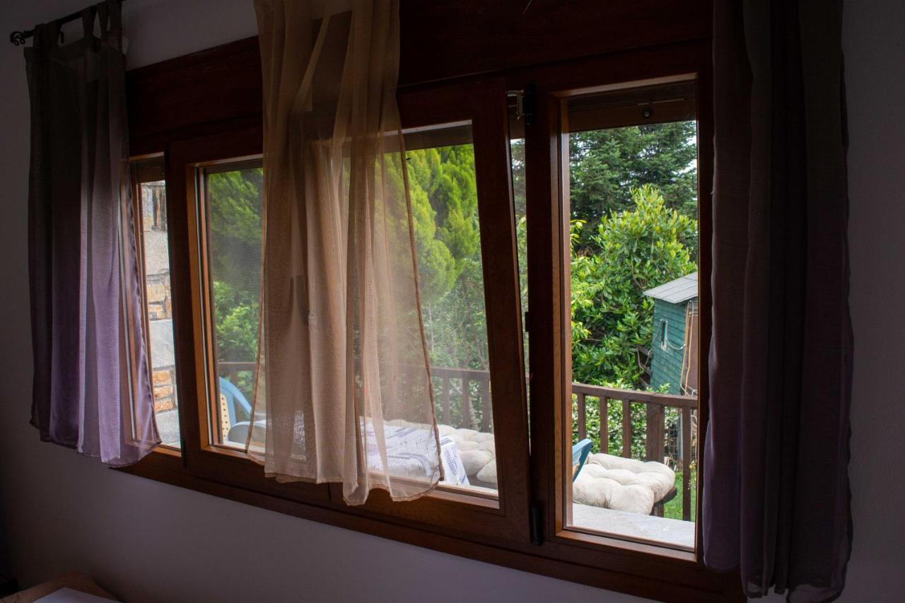 Efi'S Guest House เอยอส ดิมิตริออส ภายนอก รูปภาพ