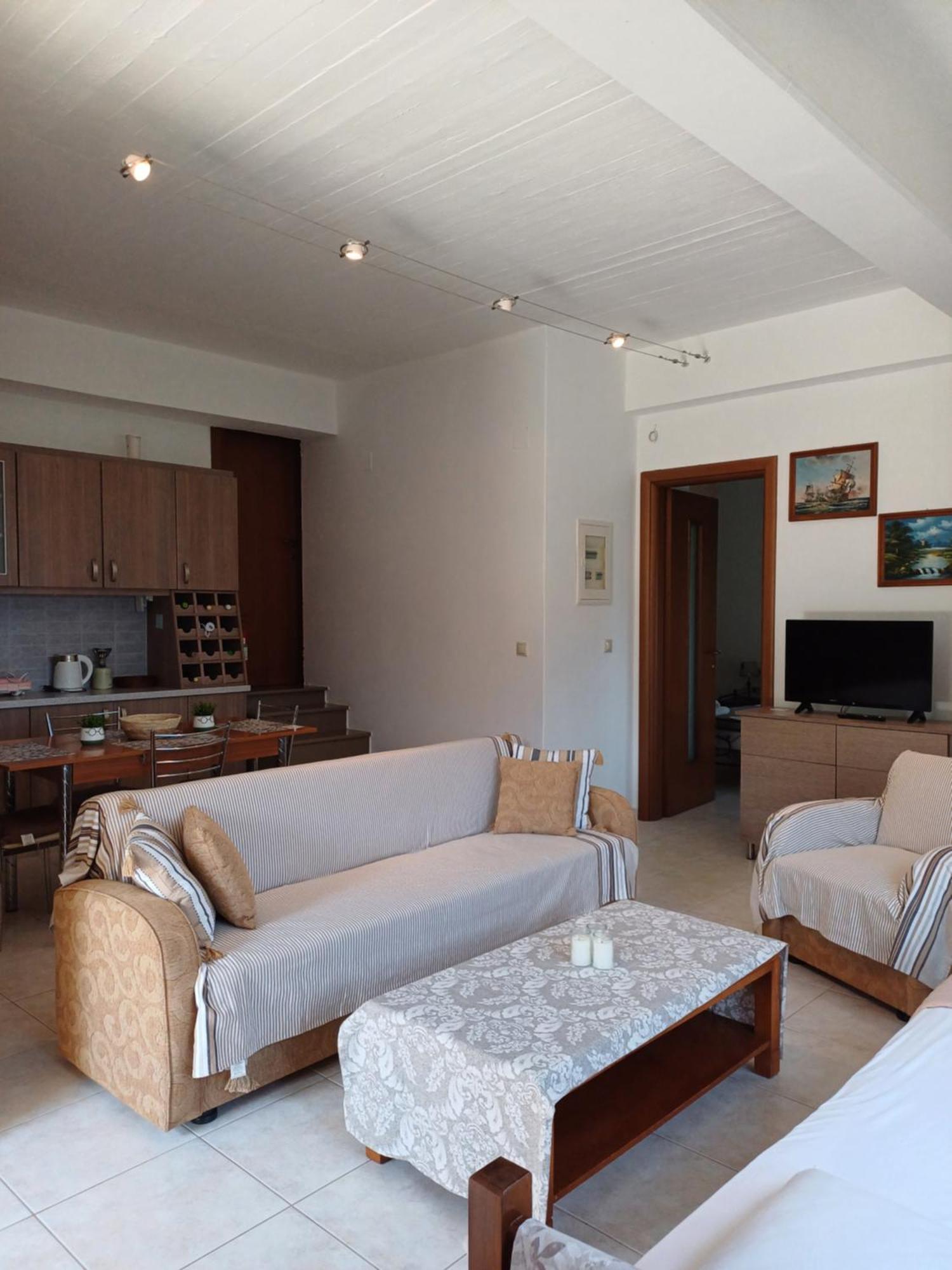 Efi'S Guest House เอยอส ดิมิตริออส ภายนอก รูปภาพ